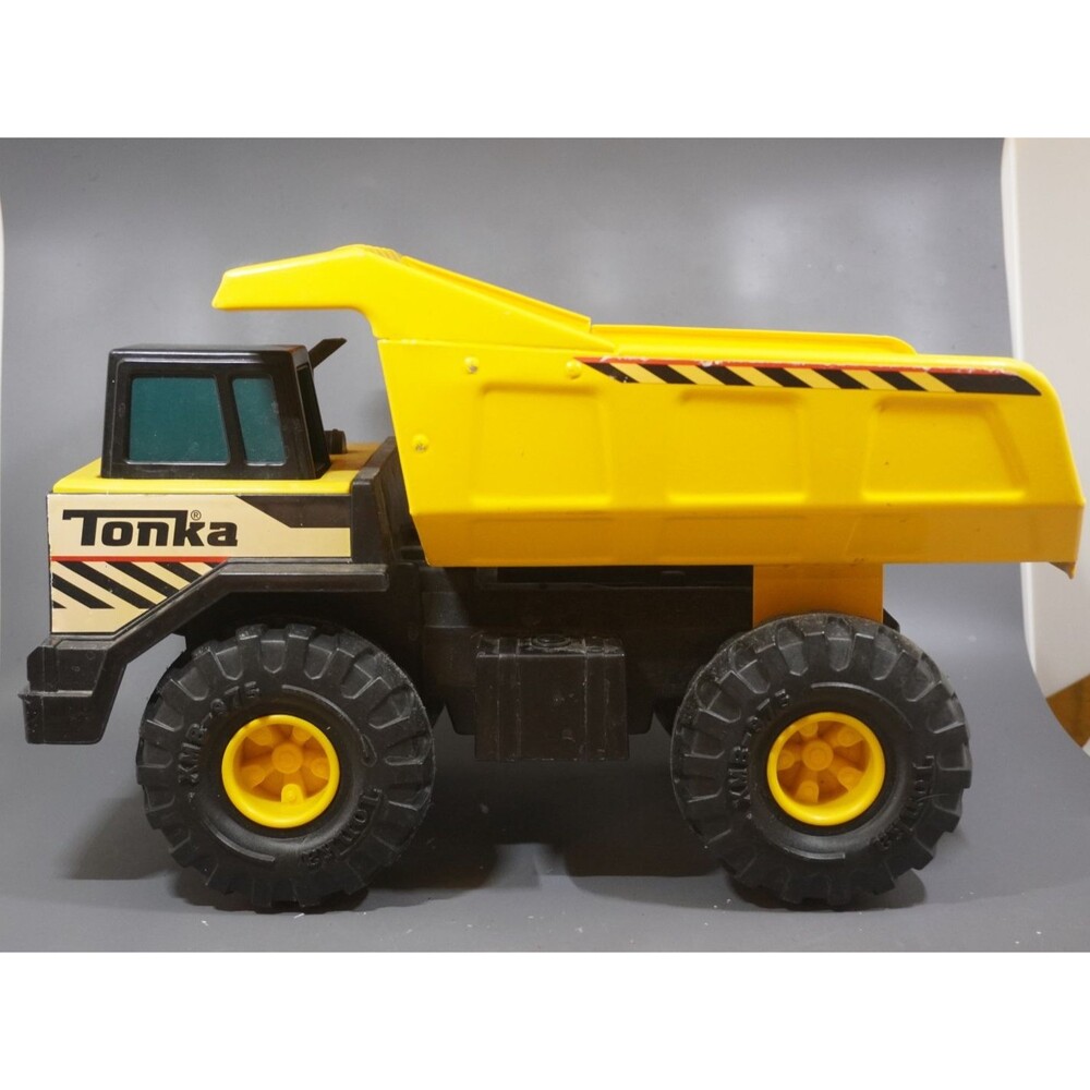 Vintage Big Tonka Dump Truck TURBO DIESEL XMB-975 Toy Vehicle 1980s 1990s